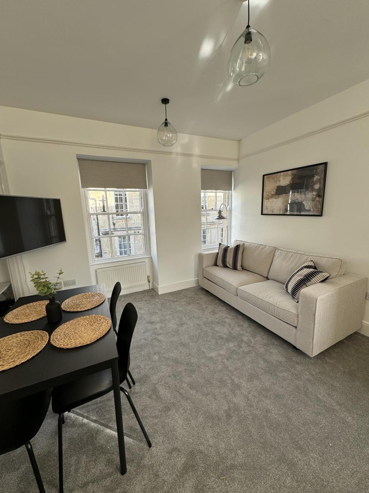 Kingsmead Apartment - Bath City Centre ภายนอก รูปภาพ